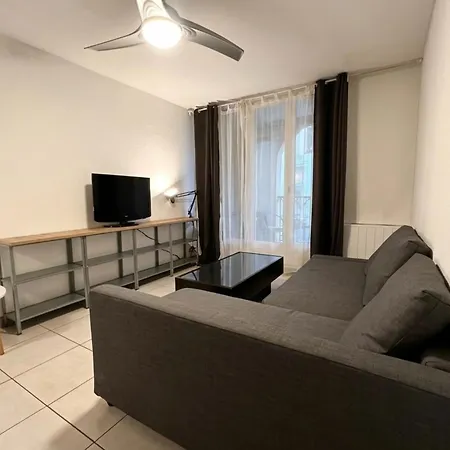 Studio With Balcony And Private Parking Lejlighed *